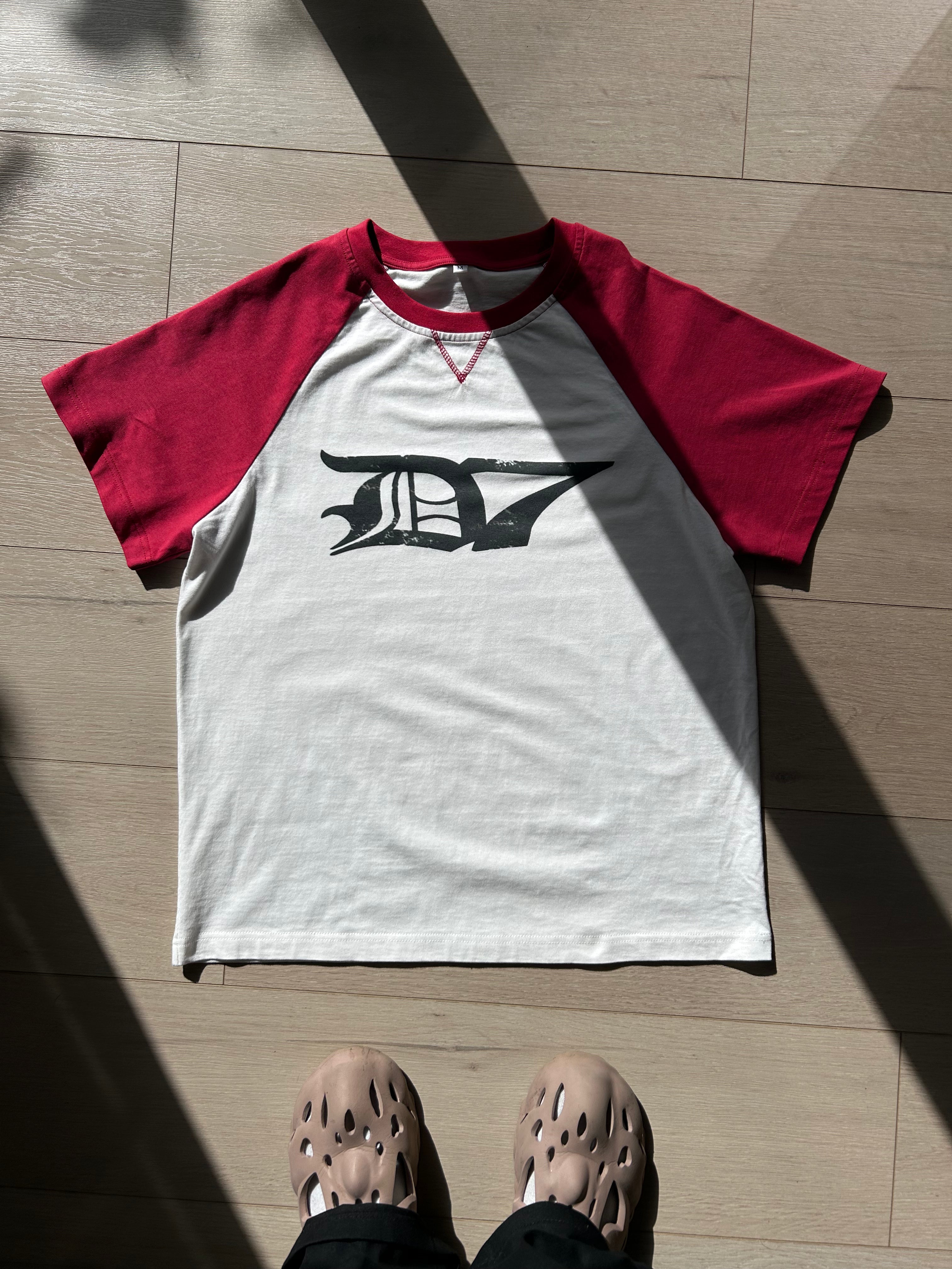 D7 Tee